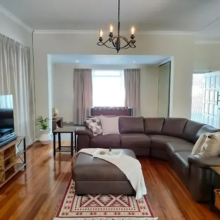 Villa Luxury Living On Westview Port Elizabeth Exterior foto