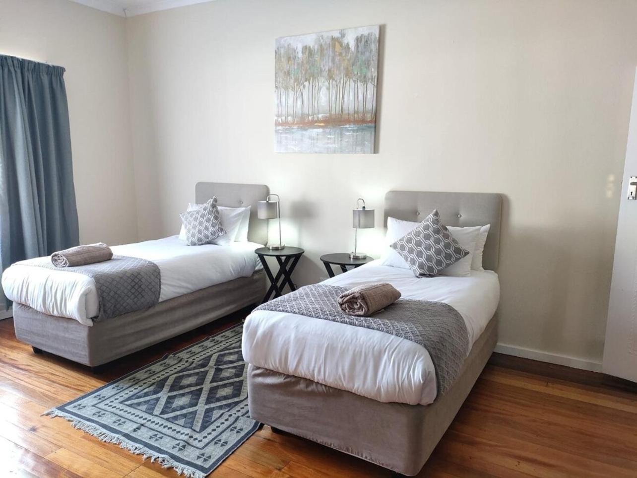 Luxury Living On Westview *