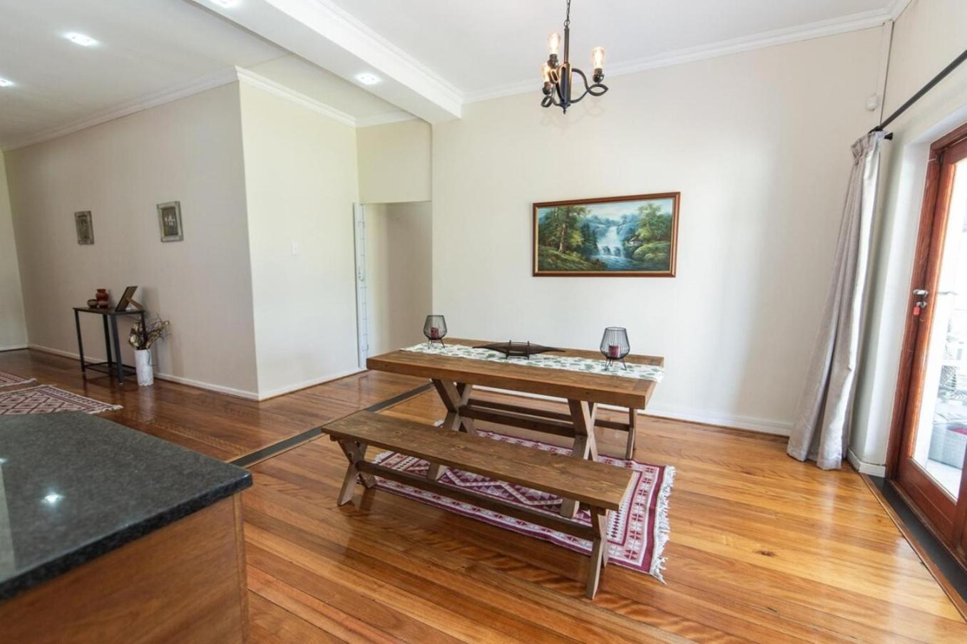 Luxury Living On Westview *